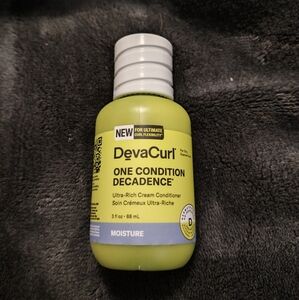 DevaCurl - One condition decadence